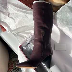 🆕 NIB Women’s Vince Camuto Boots